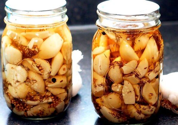 nalewka czosnkowa do usuwania pasożytów